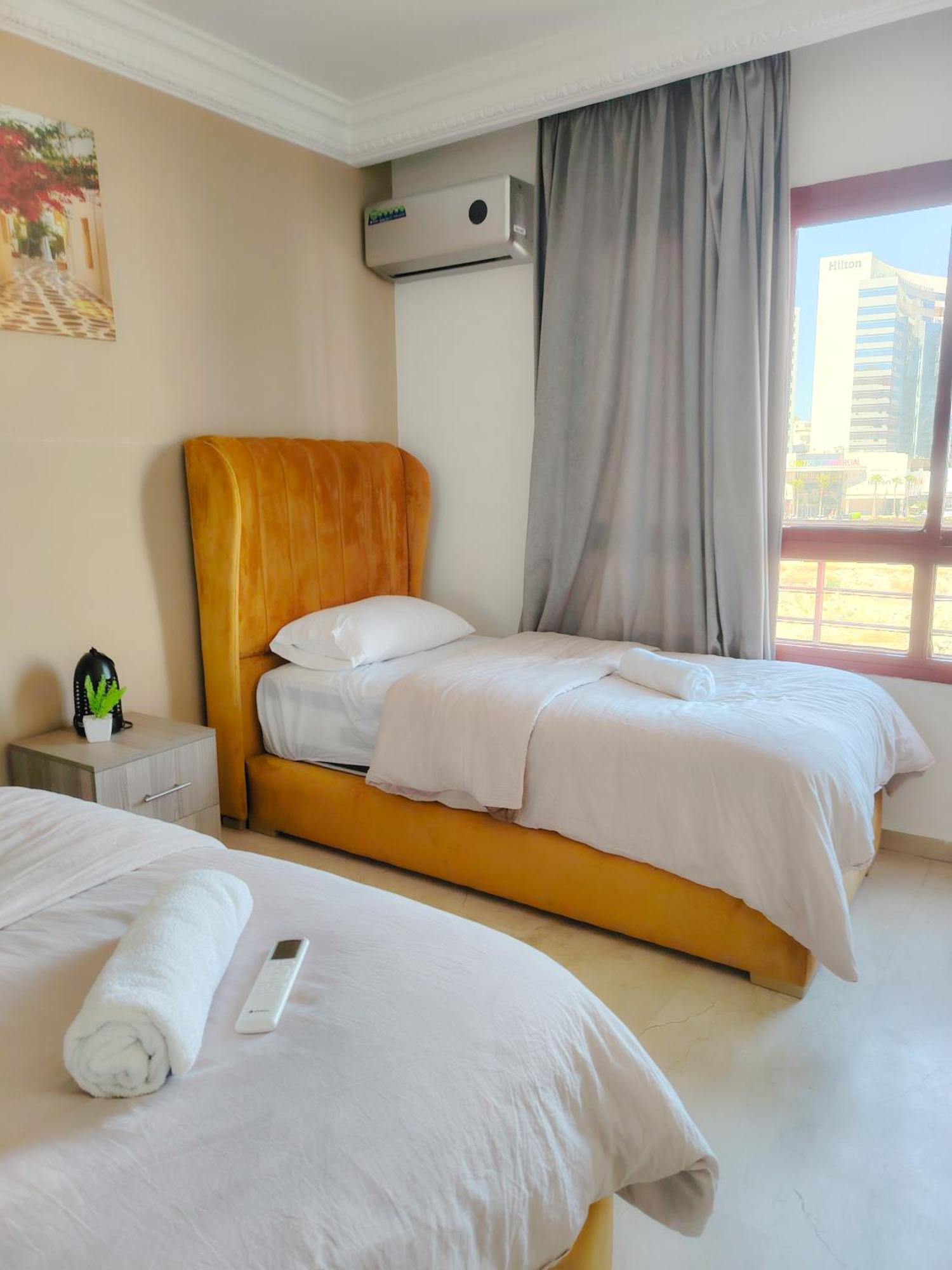 Nouveau Appartement Au Plein Centre Ville En Face Hilton & La Gare De Train Tgv M2 탕헤르 외부 사진